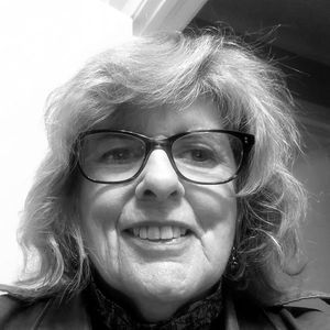 Meet your Posher, Paula